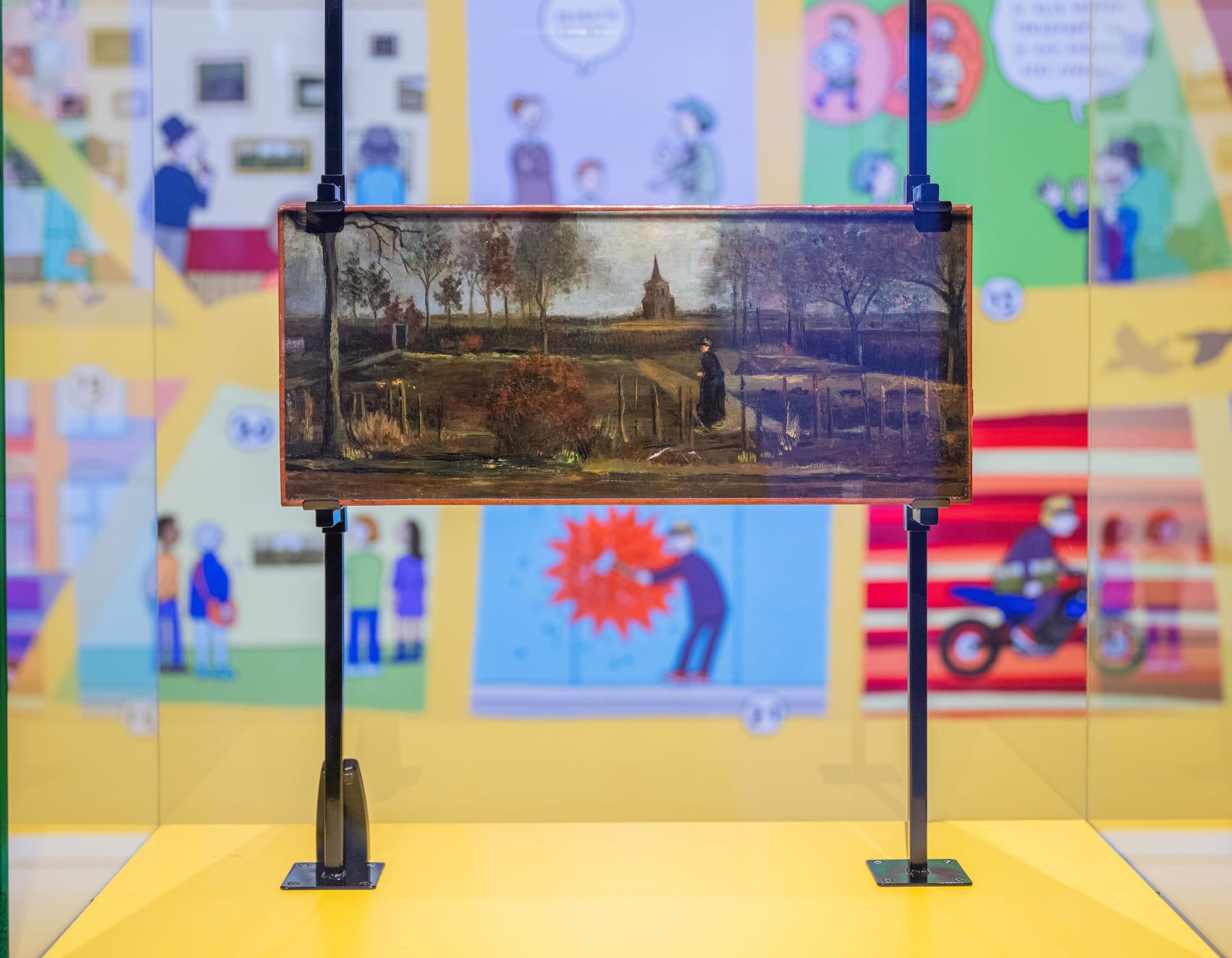 In 2020 werd de Lentetuin gestolen uit Museum Singer Laren dat het toen in bruikleen had van het Groninger Museum. Tot grote vreugde kwam het kunstwerk dankzij de inspanningen van kunstdetective Arthur Brand in 2023 weer boven water - in een IKEA-tas.